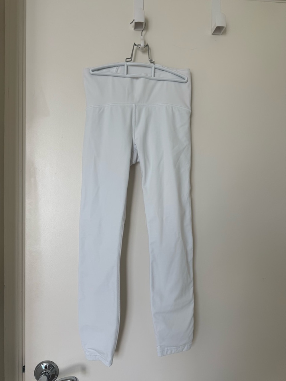 White Lululemon Leggings